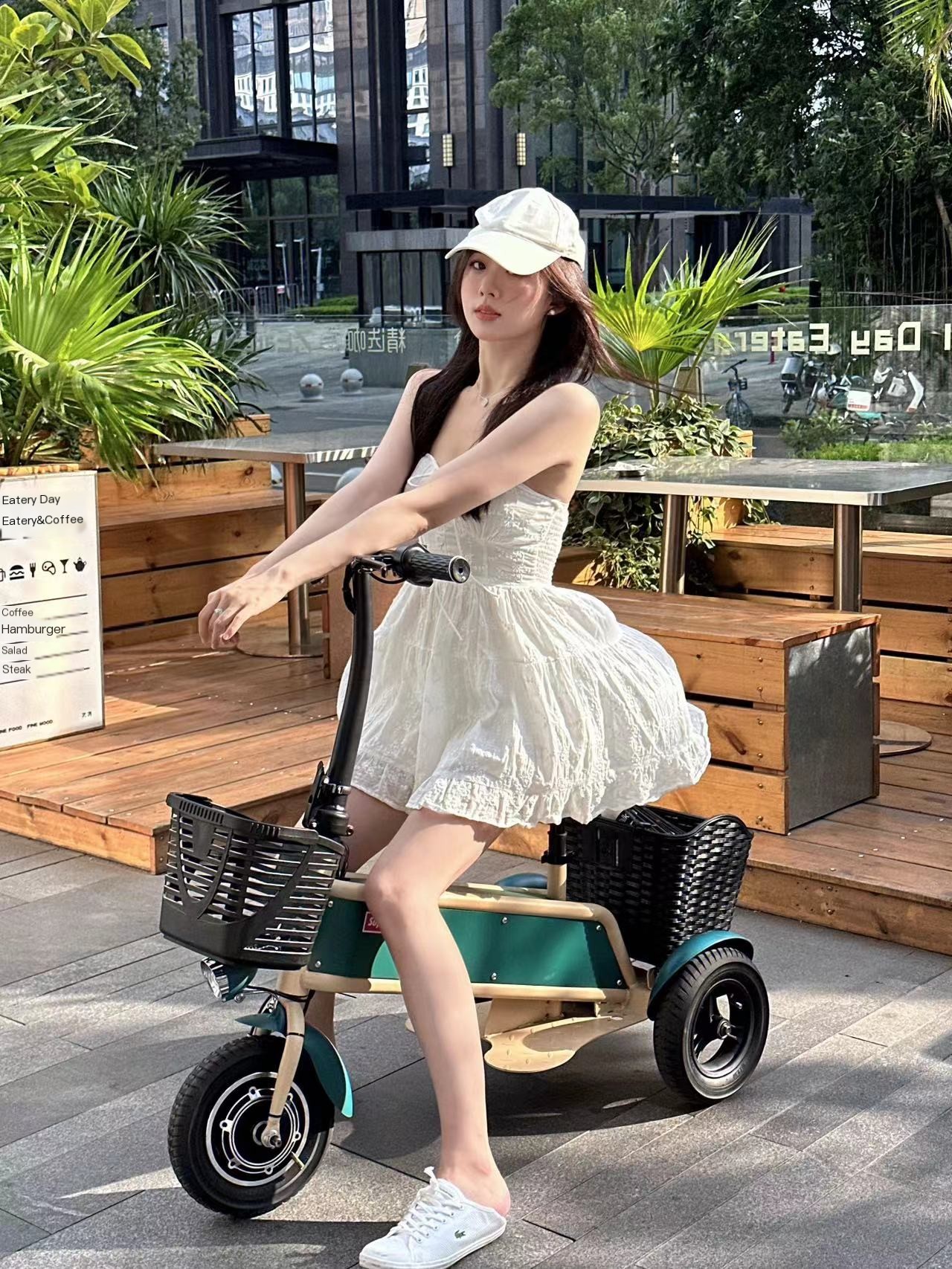 Small commuting tricycle [factory direct sales]