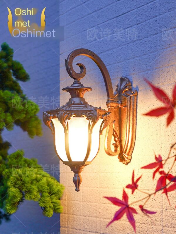 Outdoor waterproof wall lamp shining on courtyard European style balcony